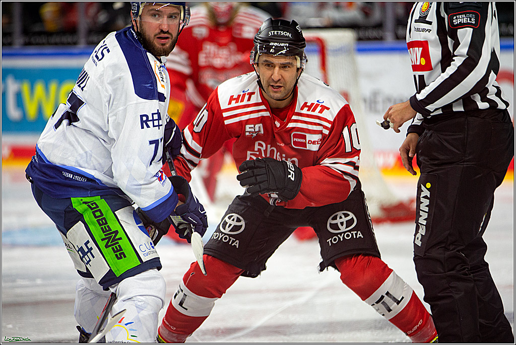 PENNY DEL; Koelner Haie- Straubing Tigers; Koeln, 28.12.2022